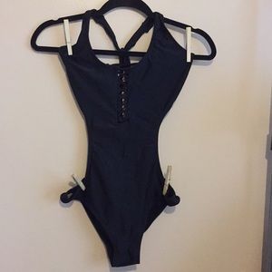 Monokini